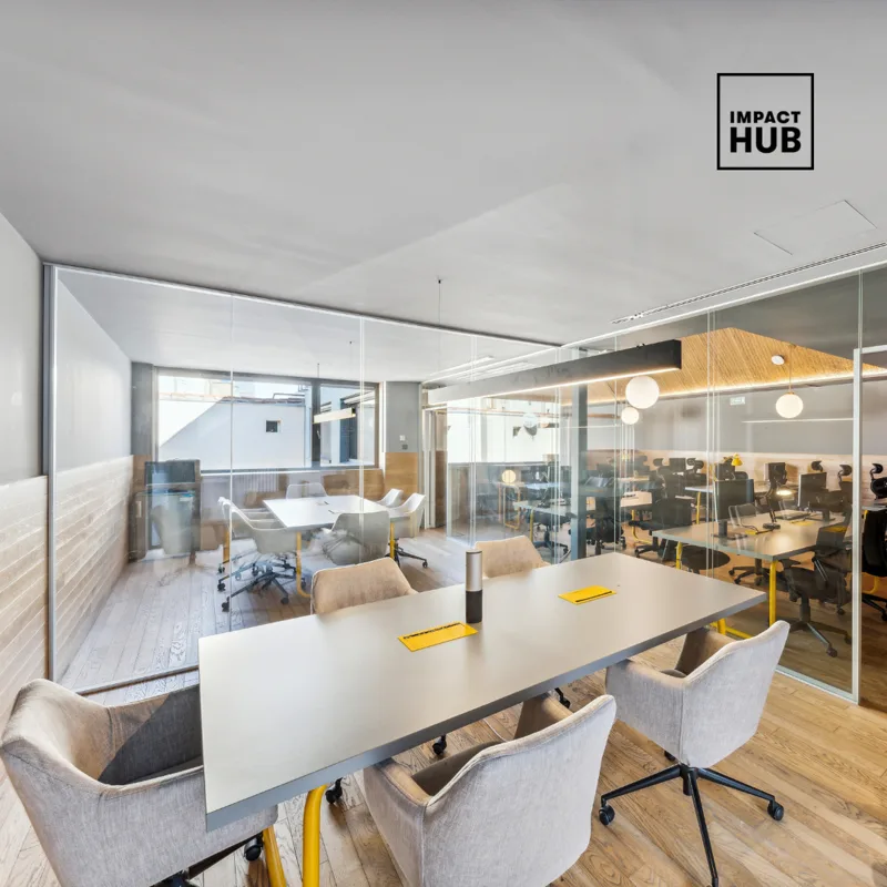 Creatividad de carrusel para Impact Hub: sala de reuniones